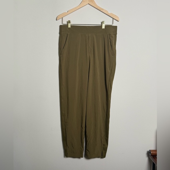 Athleta Pants - Athleta Women's Olive Track Pants